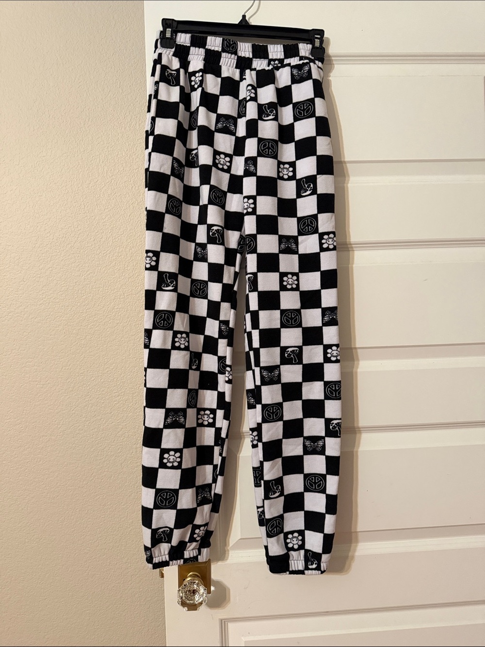 No Boundaries Black & White Checkerboard Joggers Women’s